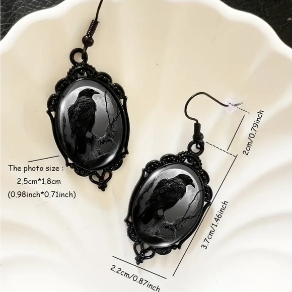 🛑 LAST ONE 🛑 Black Raven Dangle Earrings - Picture 2 of 2